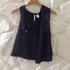 Heart ‘n’ Crush  Knitted Eyelet Hooded Vest